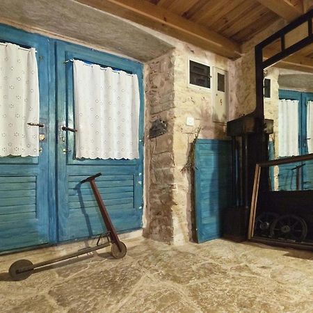 450 Year-Old House With A Garden Villa Stari Grad  Esterno foto